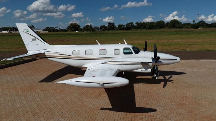 Piper Cheyenne 2 XL